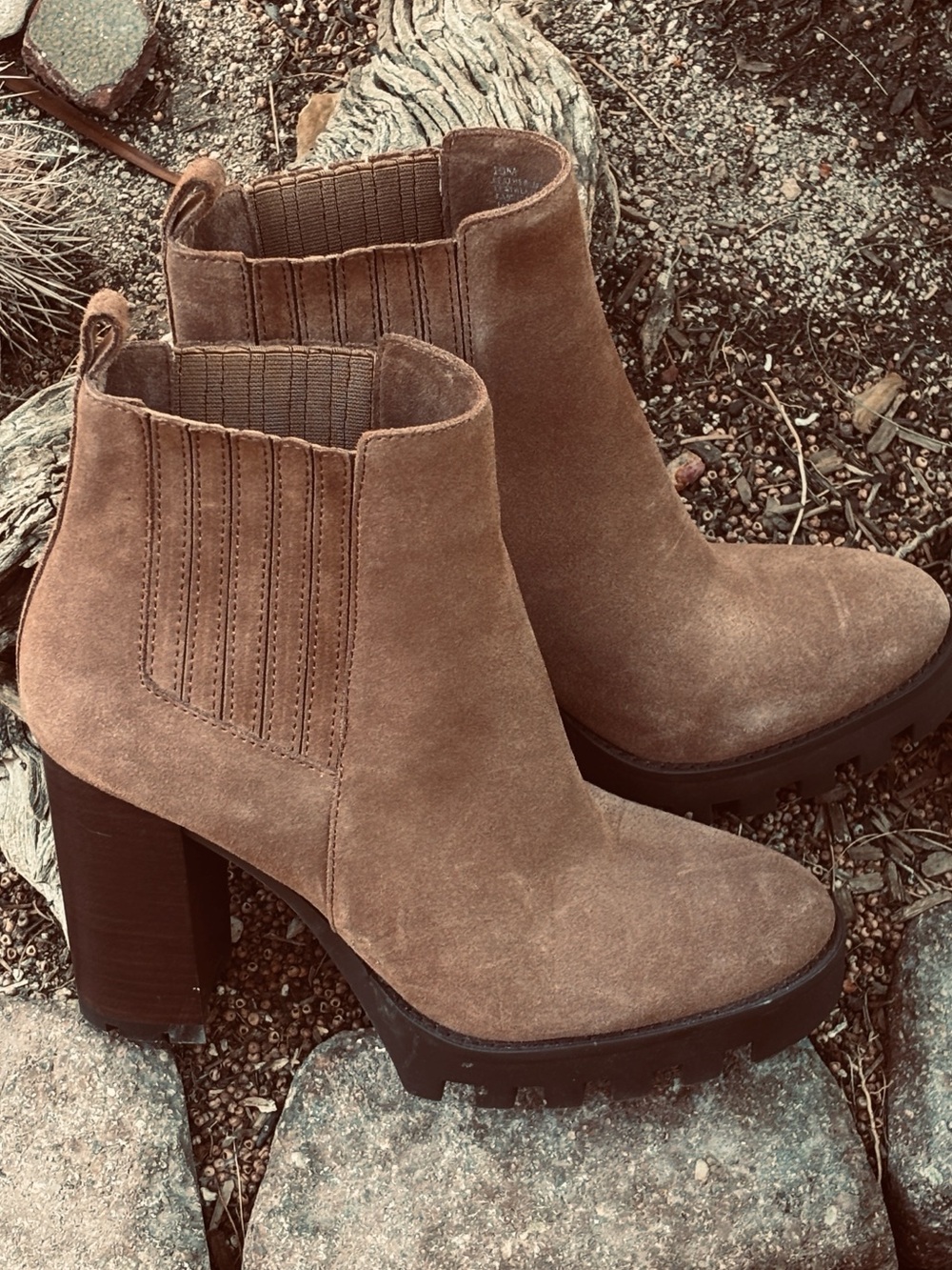 Antonio Melani Pascal Suede Leather Pull On Chunky Heel Ankle Boots Size 10 NWOT